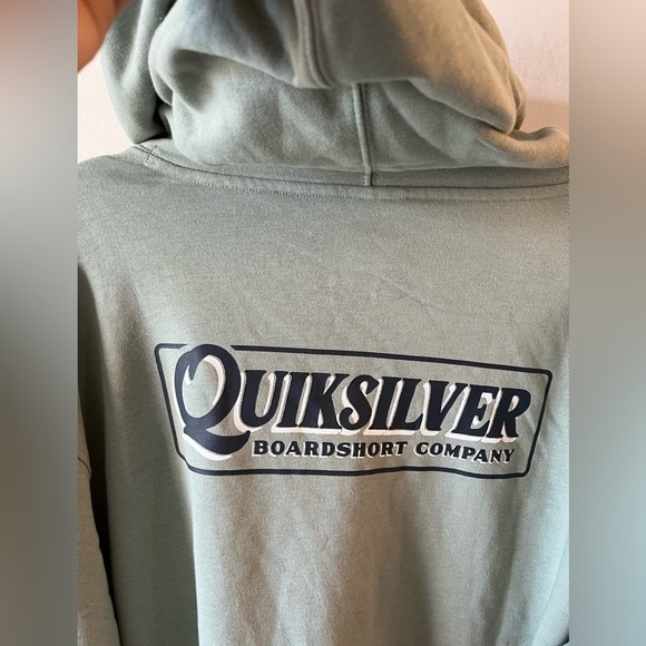 NEW Quiksilver Sweatshirt Graphic Hoodie - Picture 10 of 13